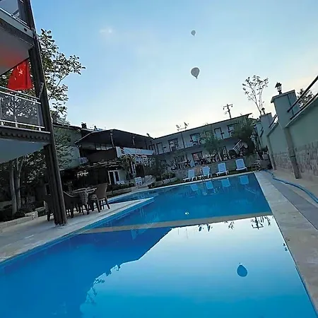Sirius Boutique Hotel 3*